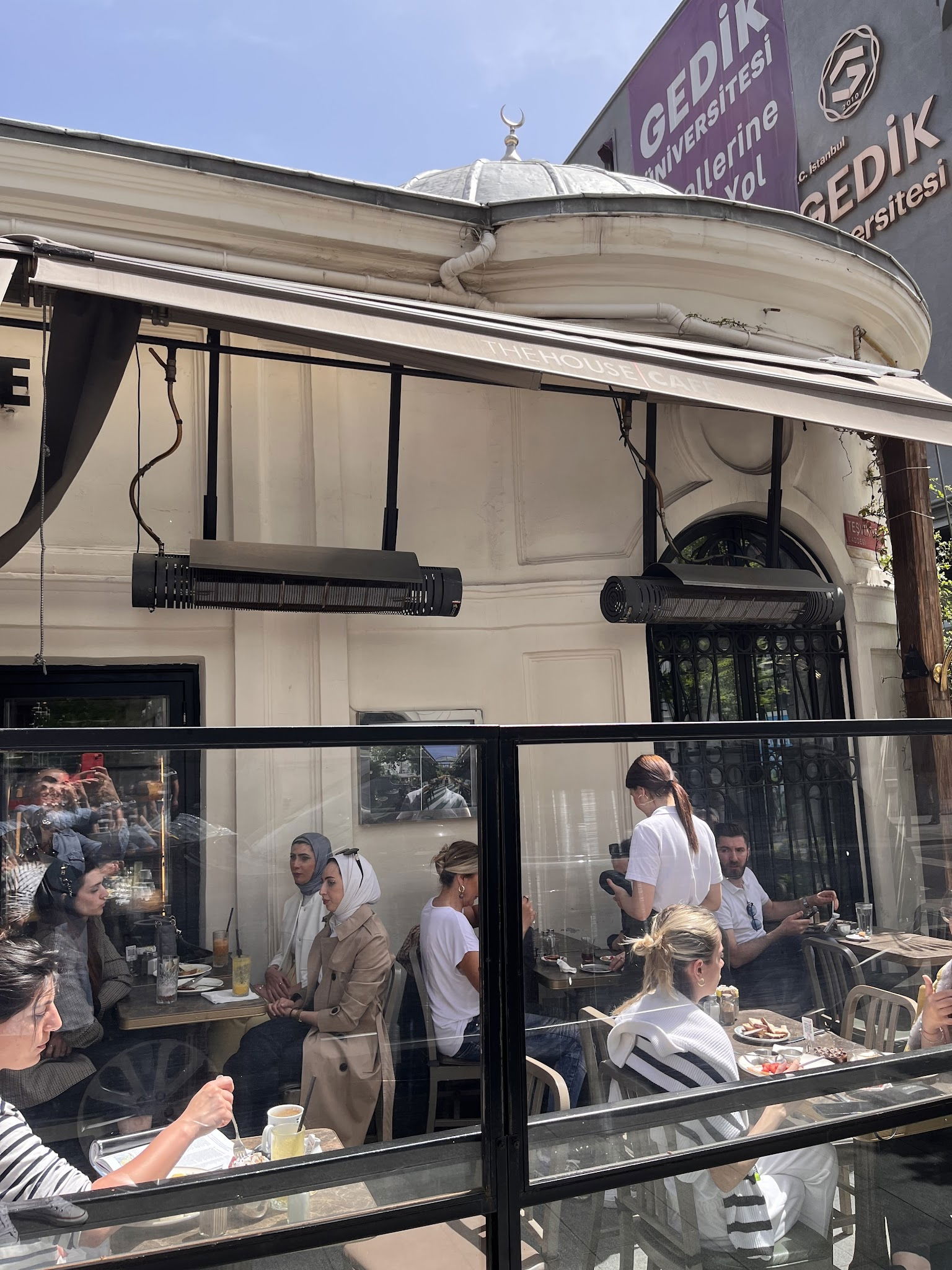 The House Cafe Corner