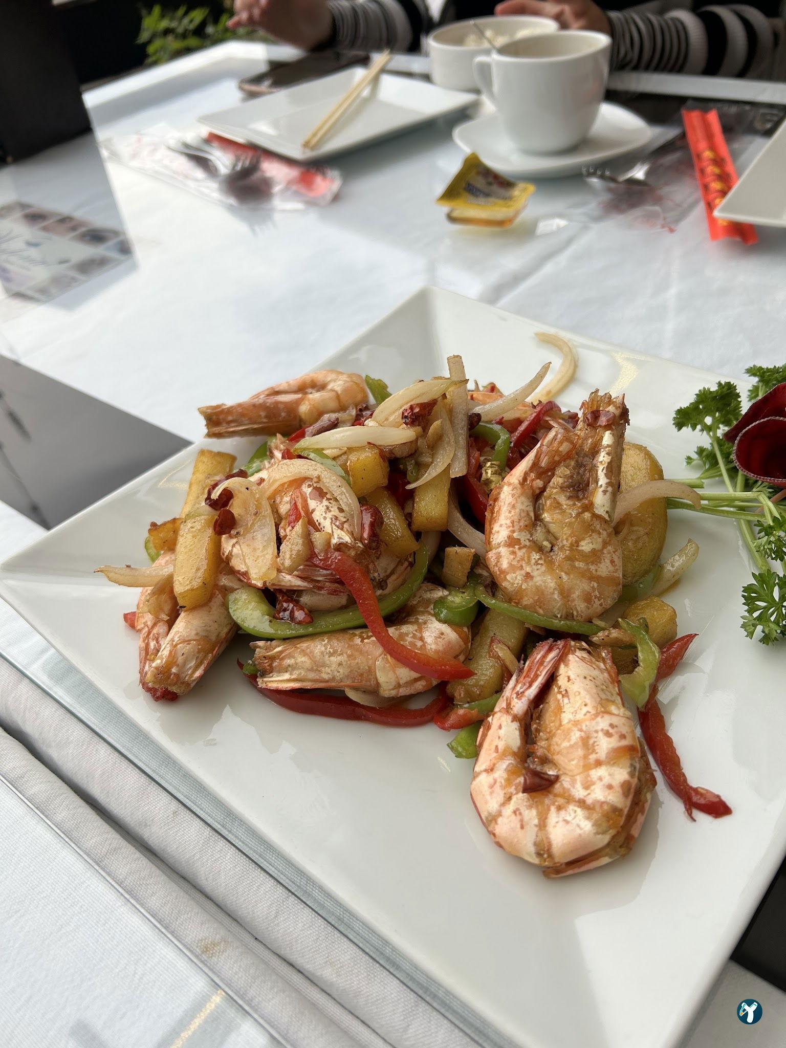 Asian Kitchen Landscape Restaurant