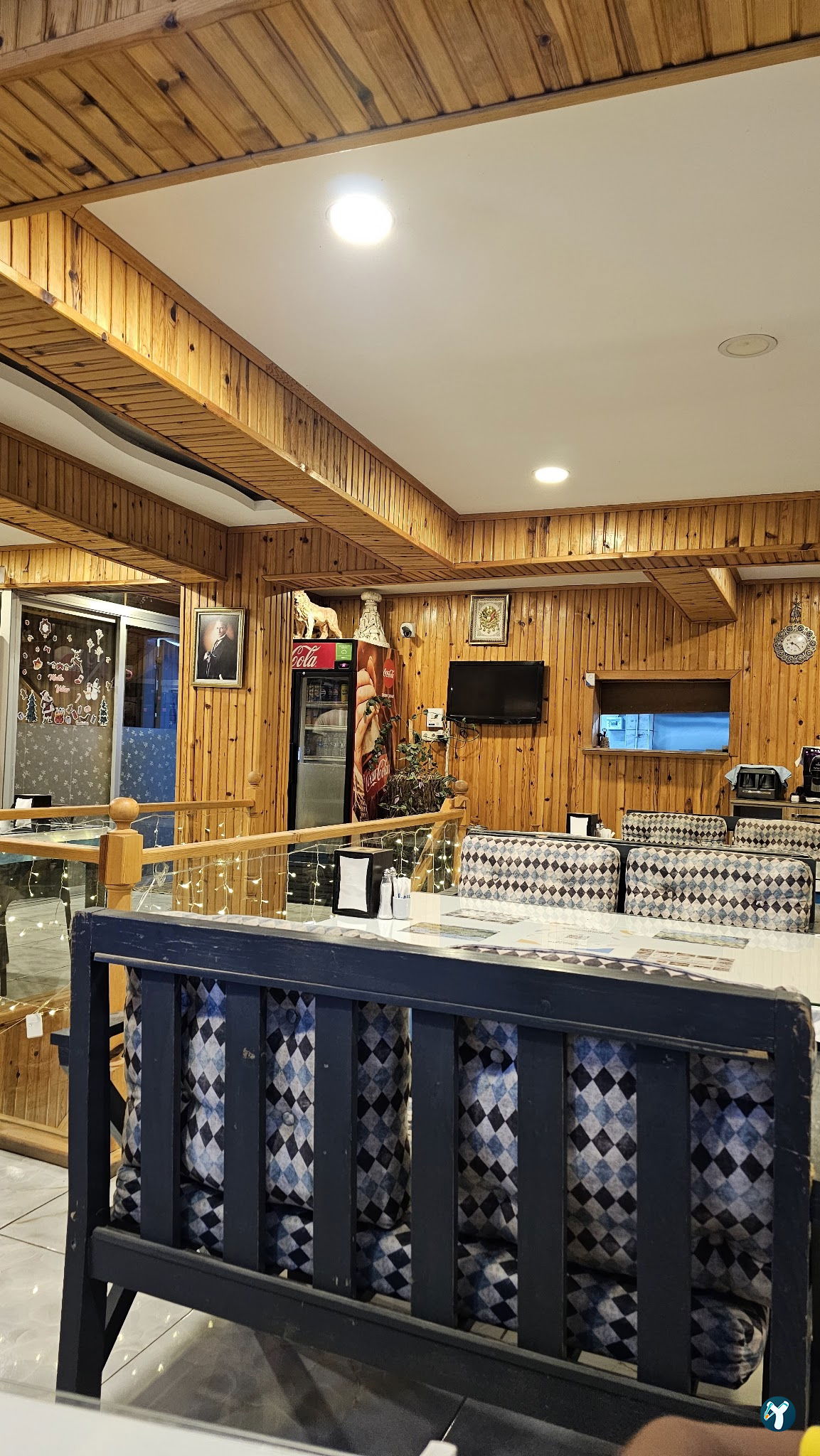 Asian Kitchen Landscape Restaurant