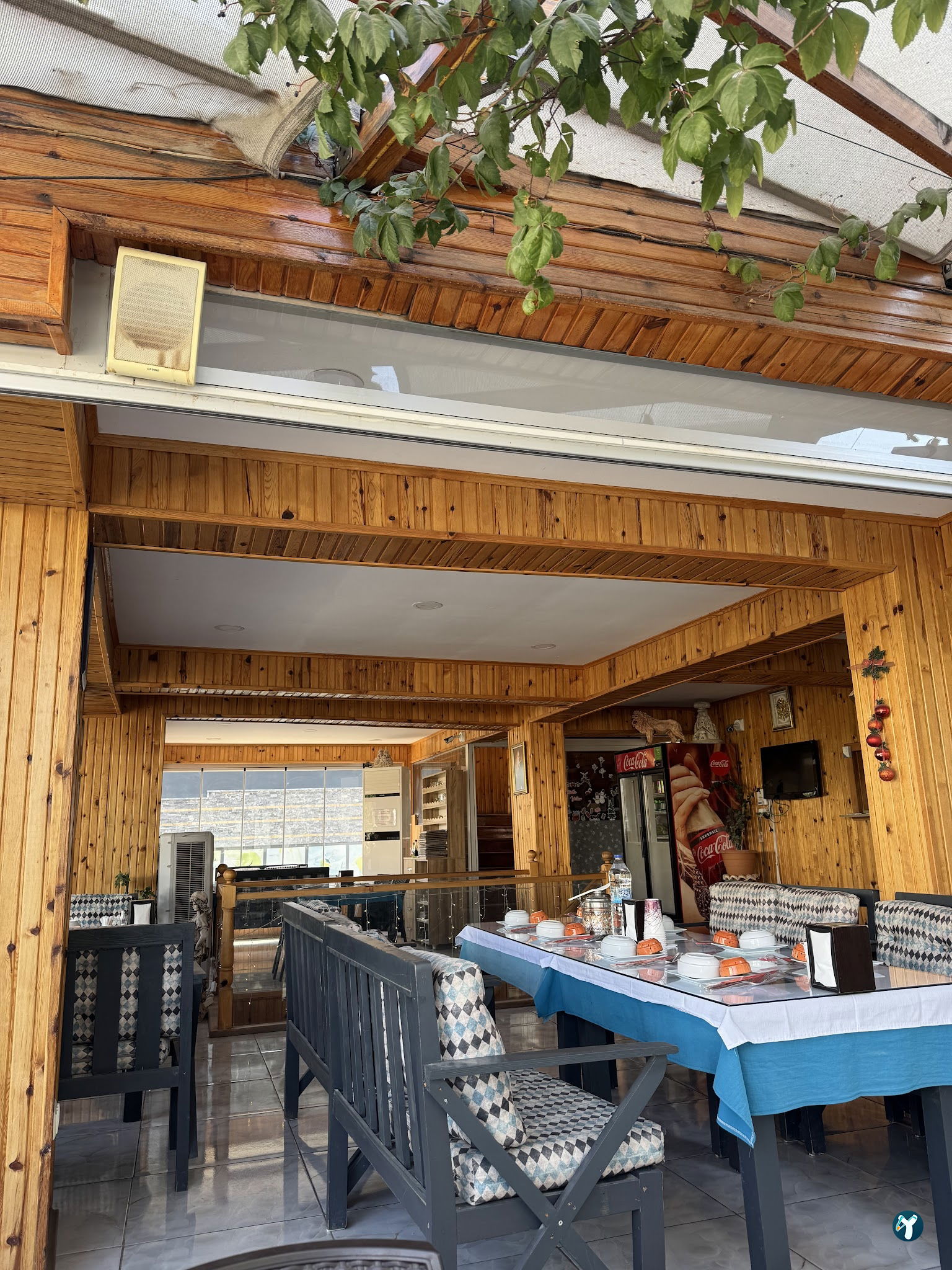 Asian Kitchen Landscape Restaurant