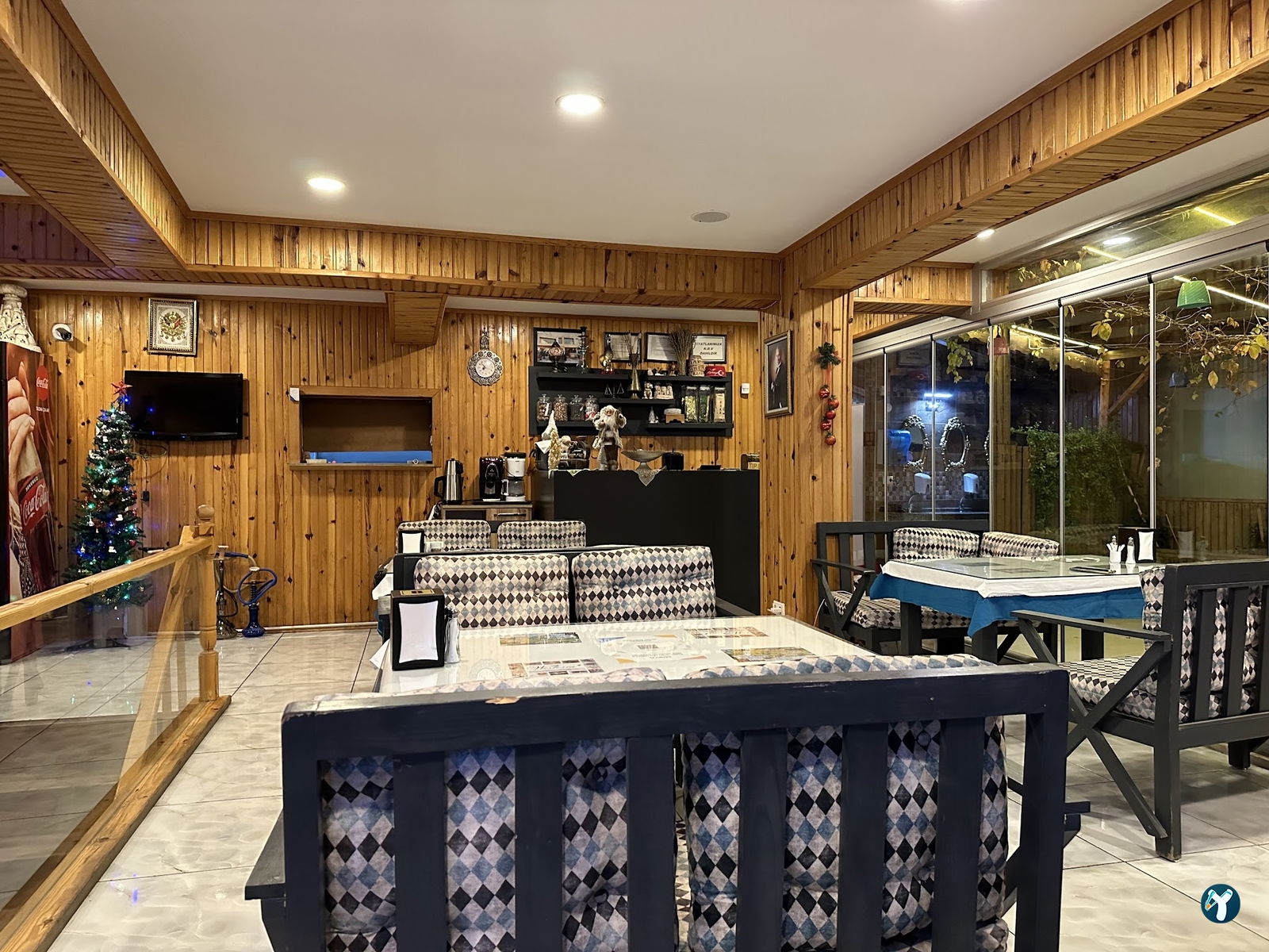 Asian Kitchen Landscape Restaurant