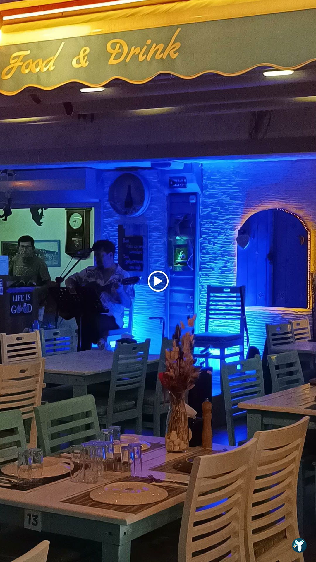 Bumba Restaurant & Bistro
