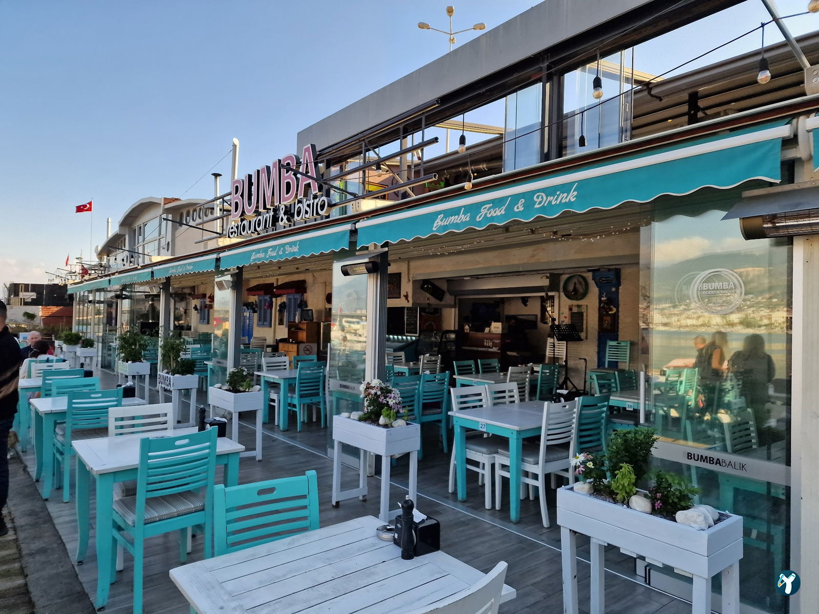 Bumba Restaurant & Bistro