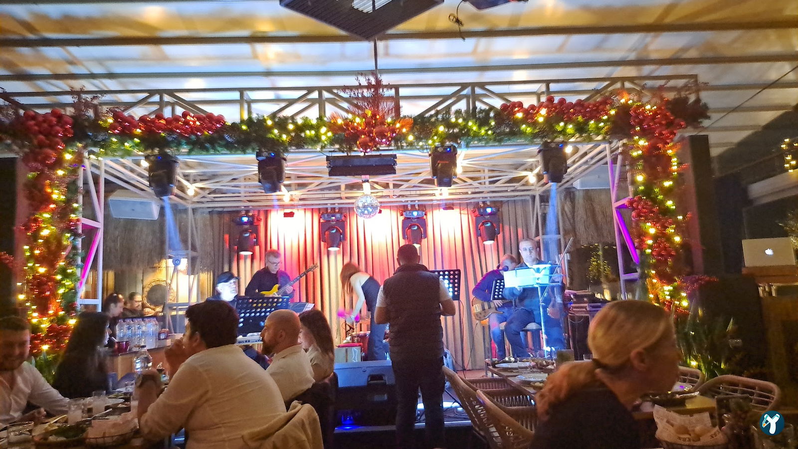 Zaz Cafe