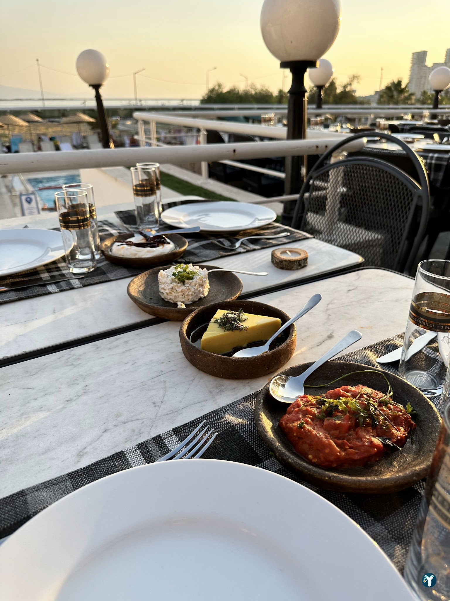 Zaz Cafe