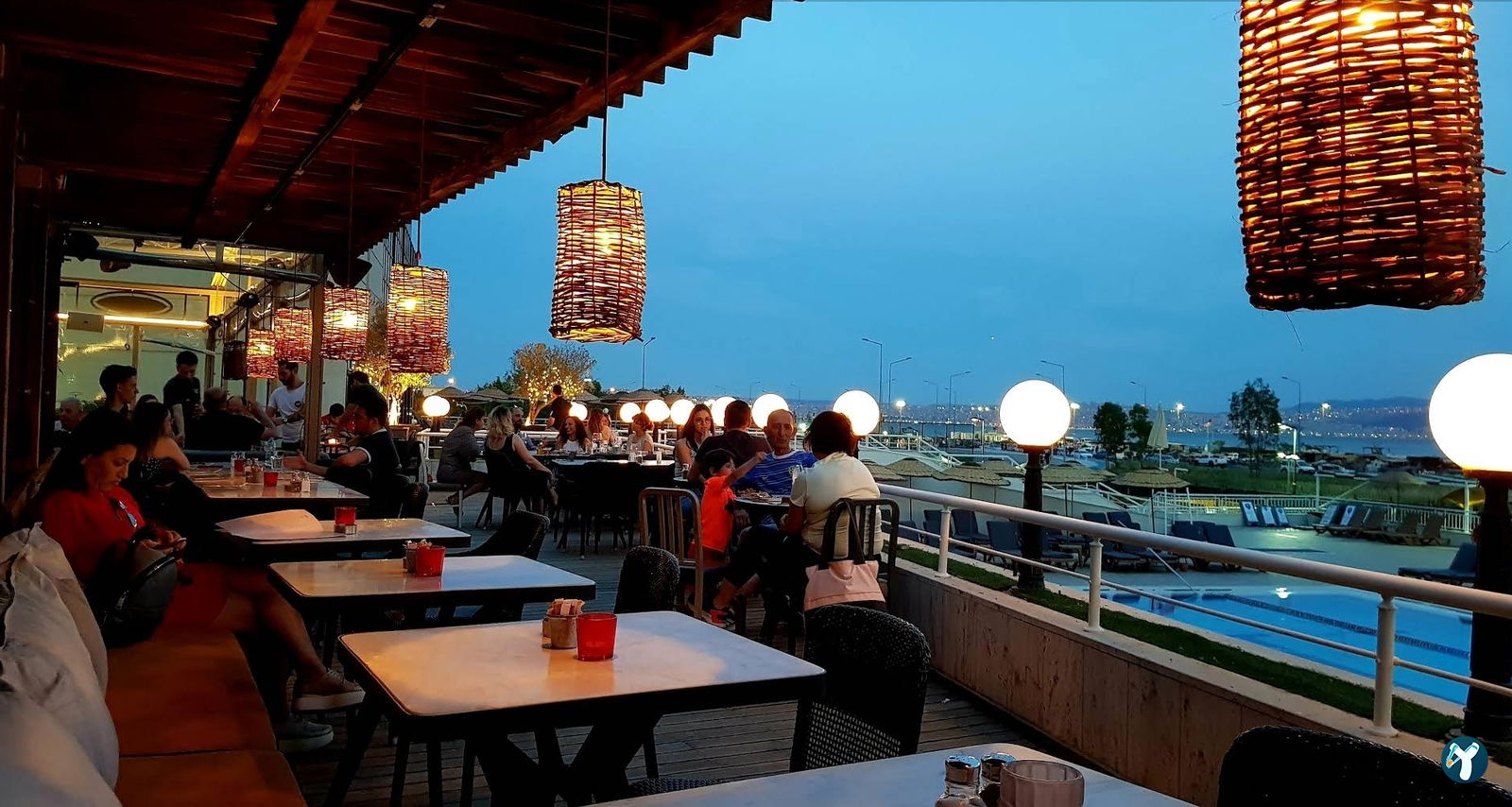 Zaz Cafe