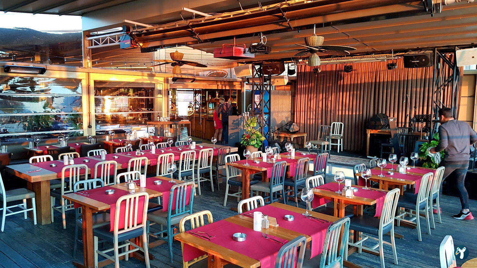 Zaz Cafe