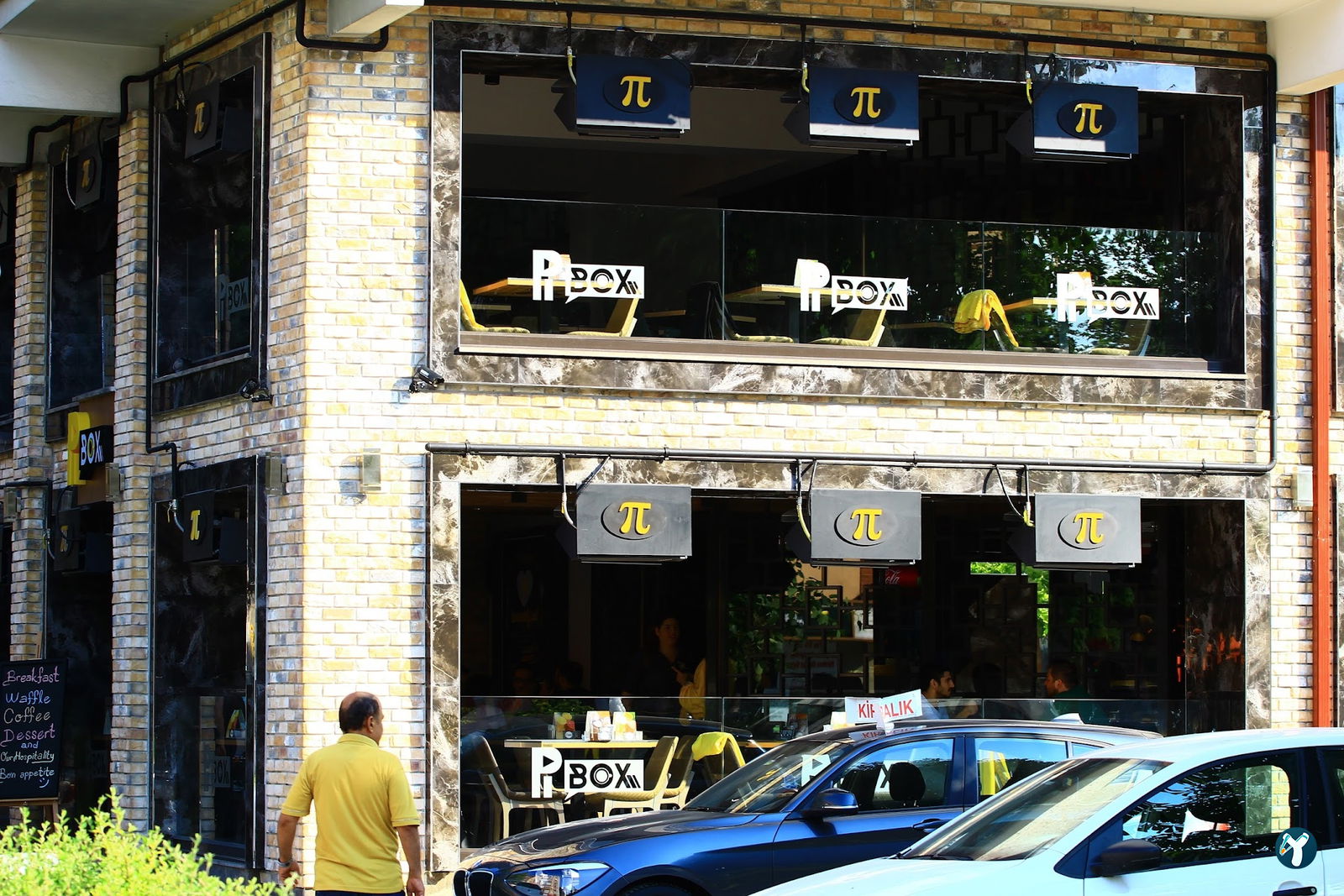 Pi Box Cafe