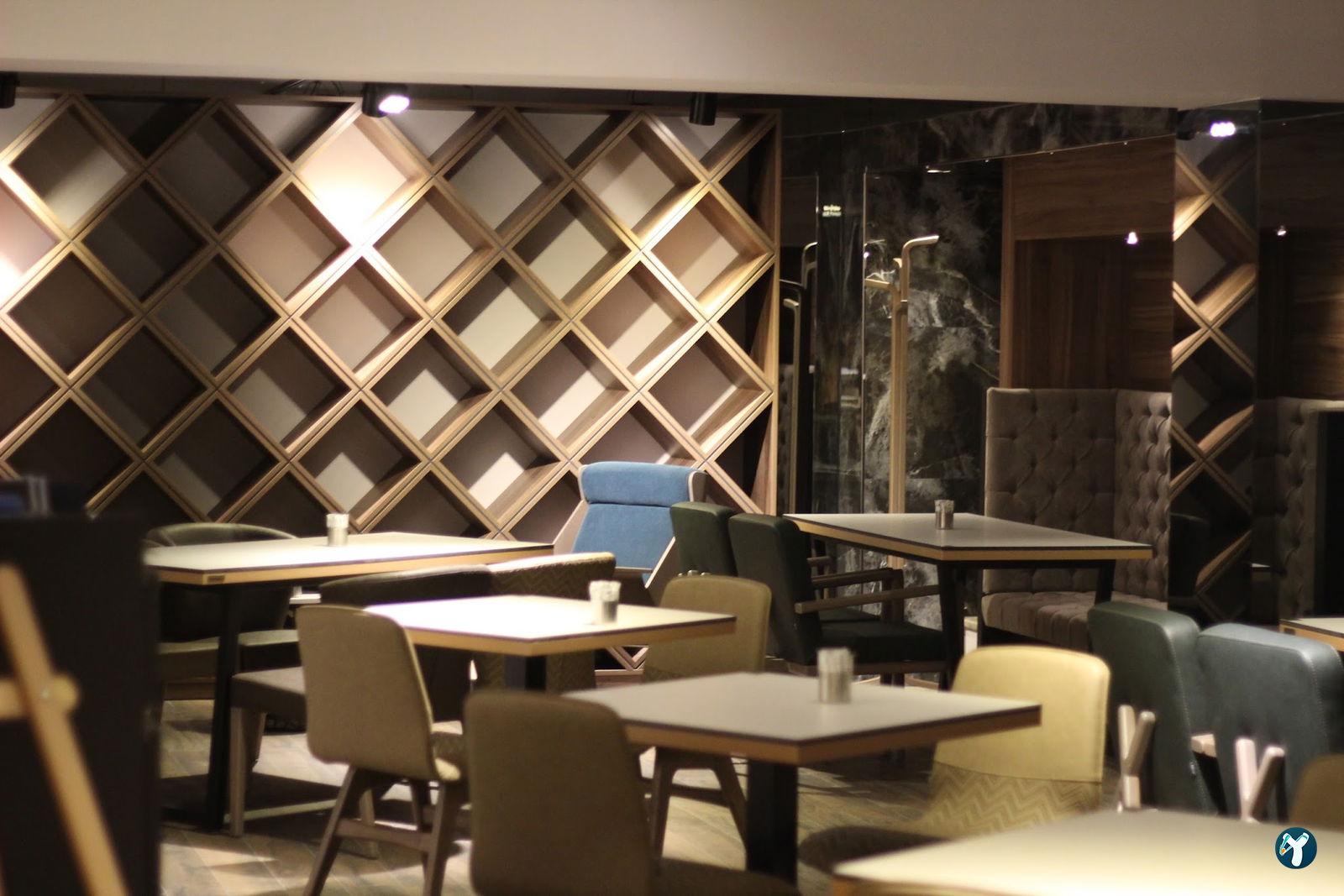 Pi Box Cafe