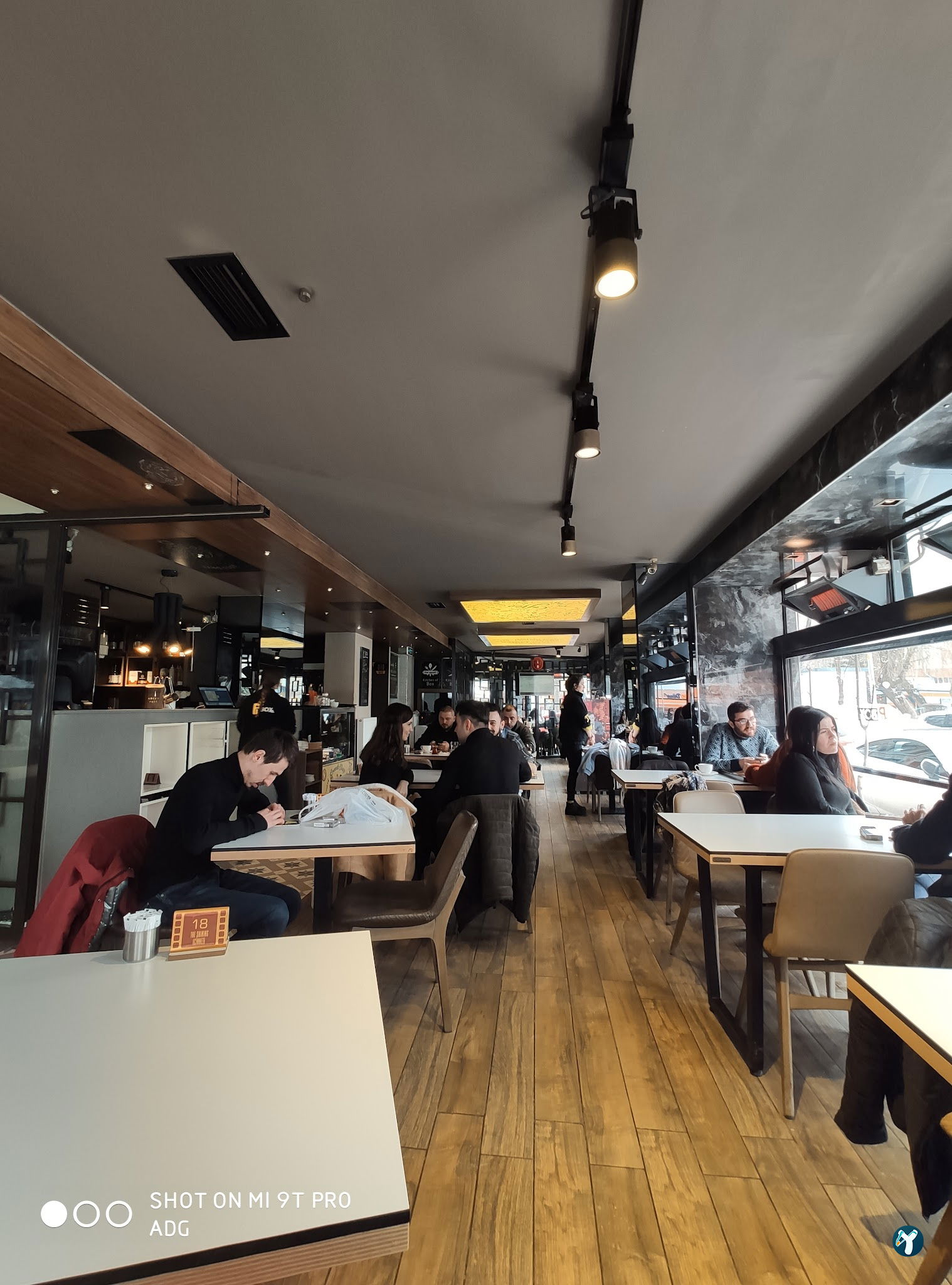 Pi Box Cafe