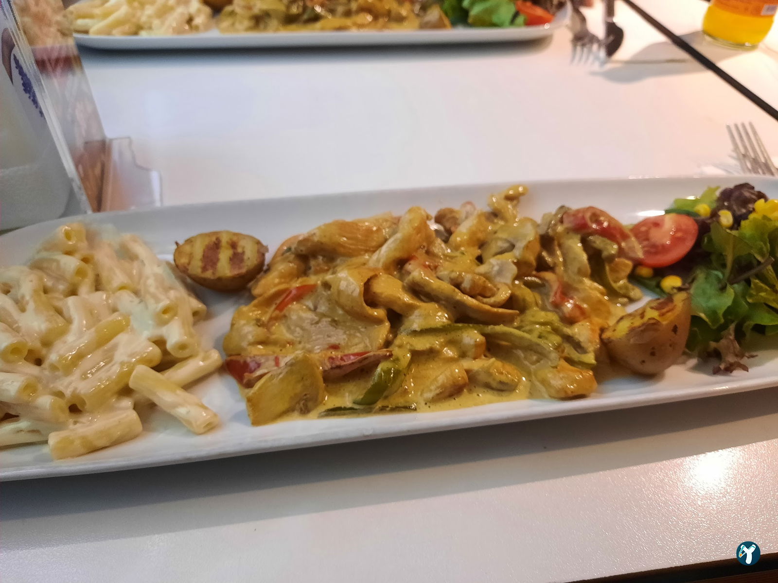 Pi Box Cafe