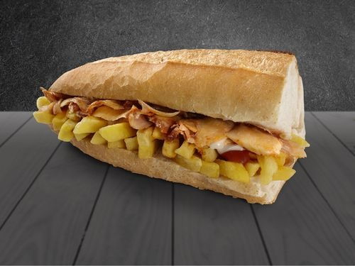 Yarım Ekmek Tavuklu Patso