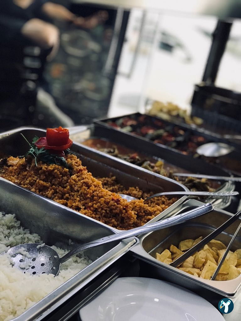 Şampiyon Köfte Çorba