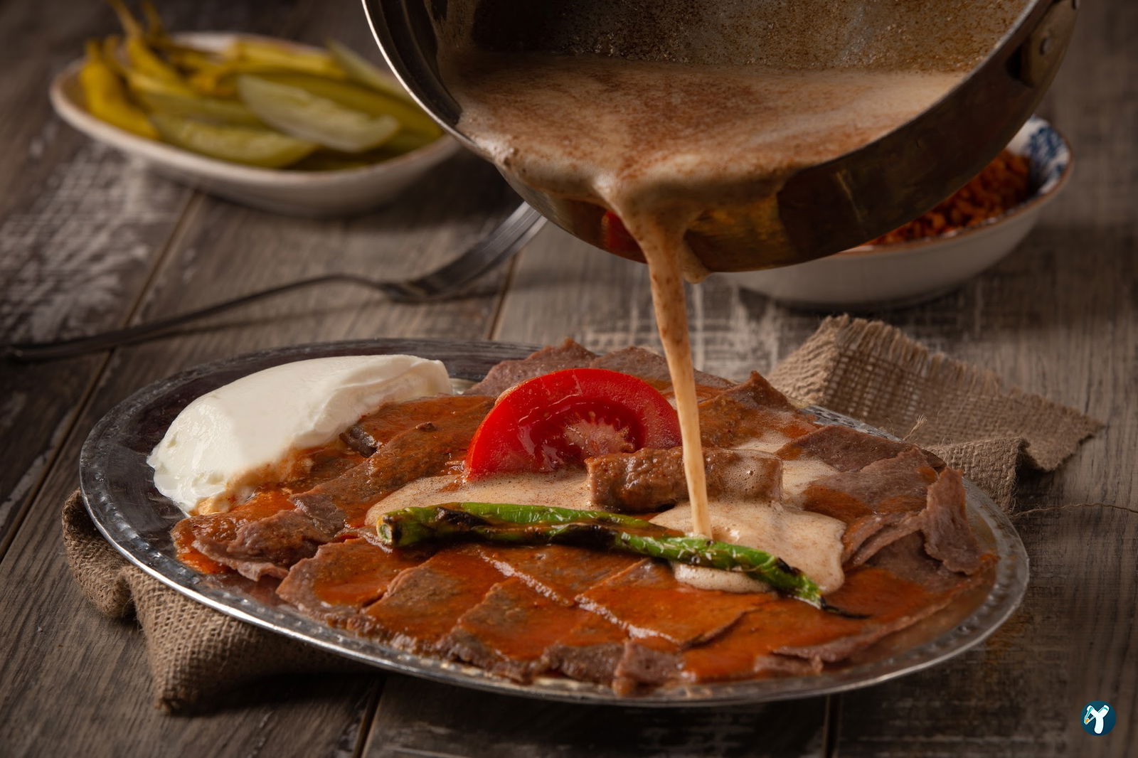 Hadi Bey İskender & Kukla Ve Karagöz