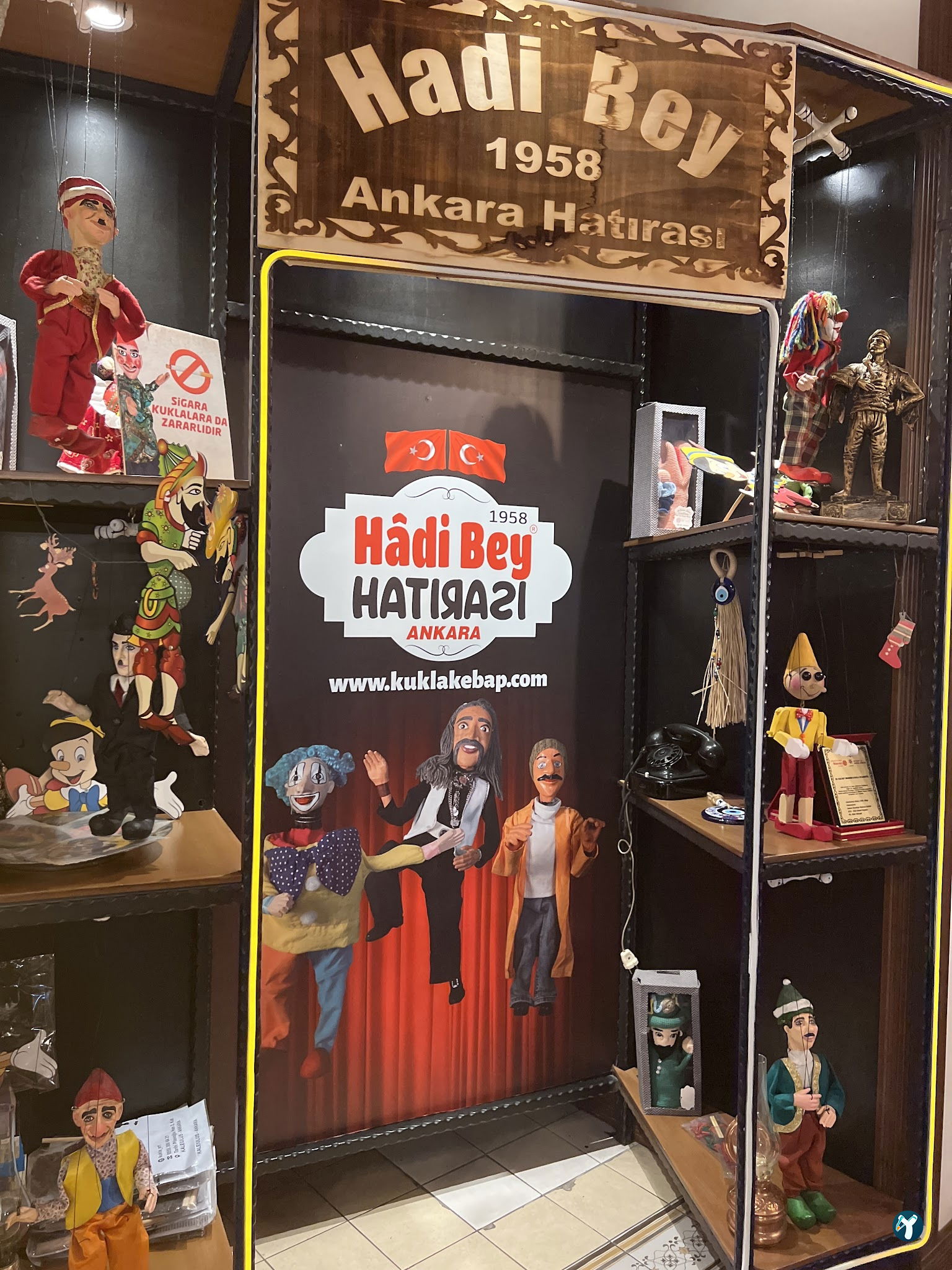 Hadi Bey İskender & Kukla Ve Karagöz