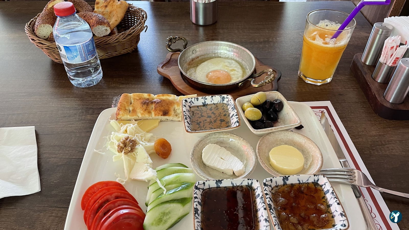 Hadi Bey İskender & Kukla Ve Karagöz