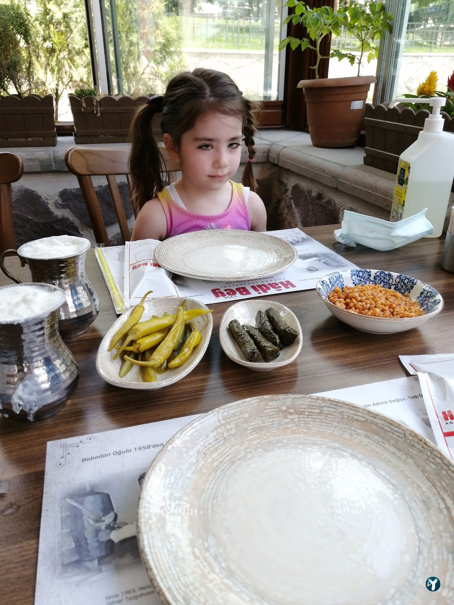 Hadi Bey İskender & Kukla Ve Karagöz