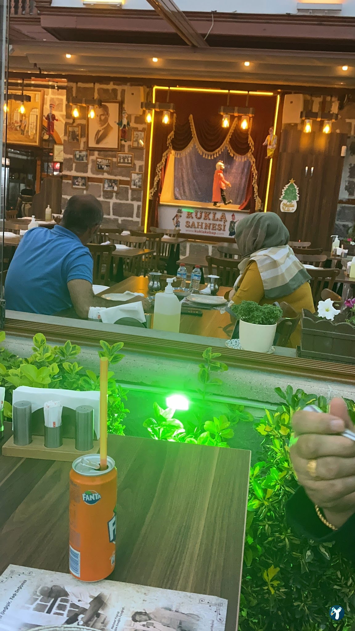 Hadi Bey İskender & Kukla Ve Karagöz