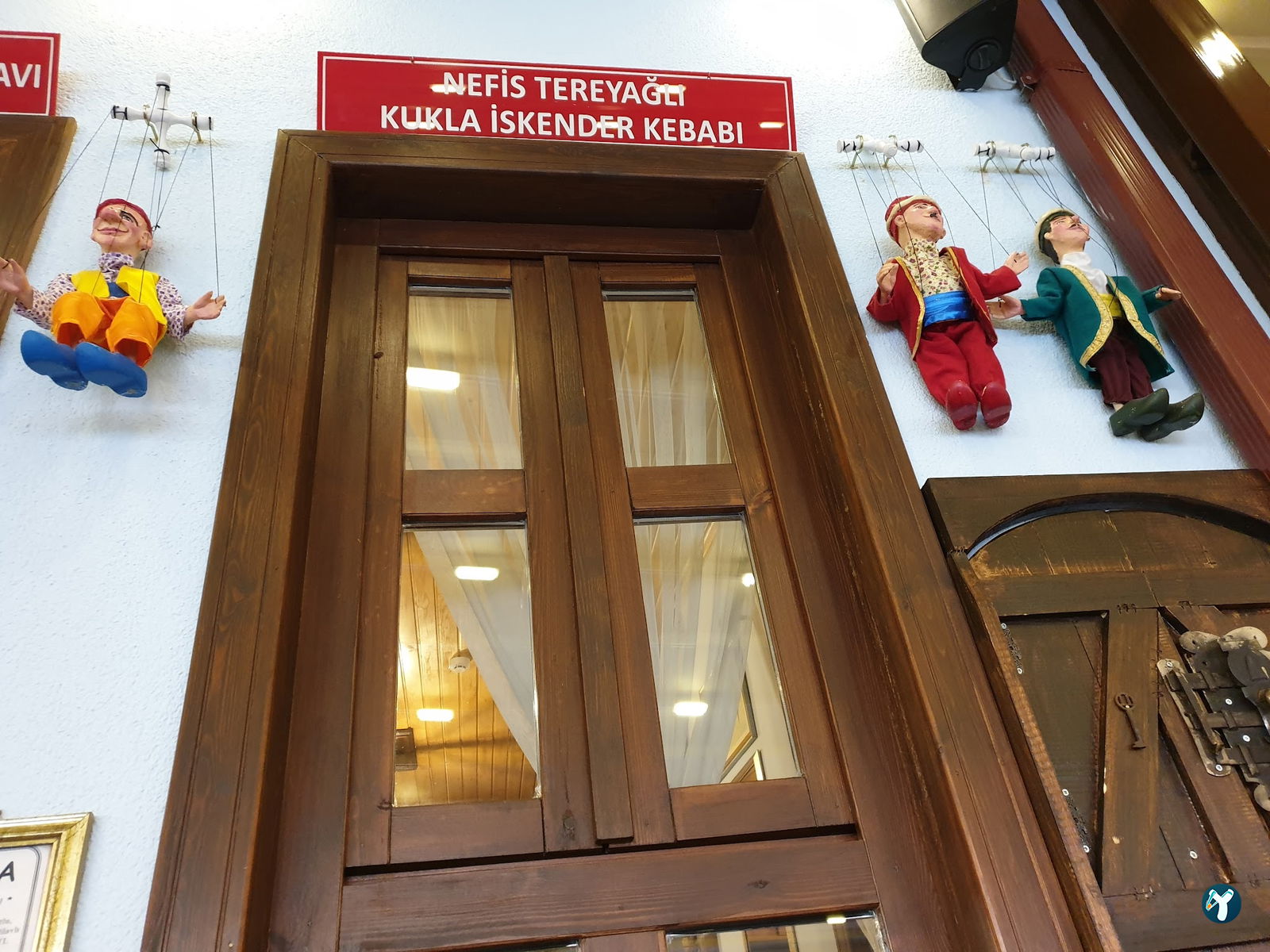 Hadi Bey İskender & Kukla Ve Karagöz