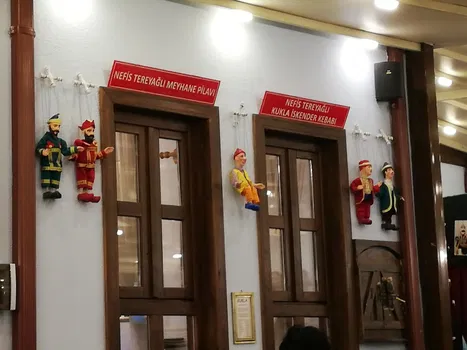 Hadi Bey İskender & Kukla Ve Karagöz resimleri Hadi Bey İskender & Kukla Ve Karagöz resimleri