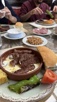 Avliya Boşnak Mutfağı 2 resimleri Avliya Boşnak Mutfağı 2 resimleri