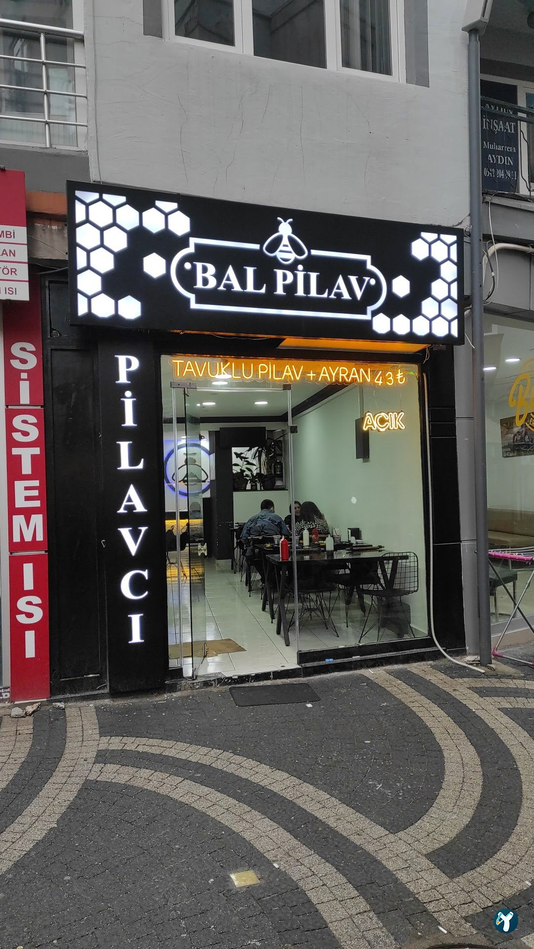 Bal Pilav