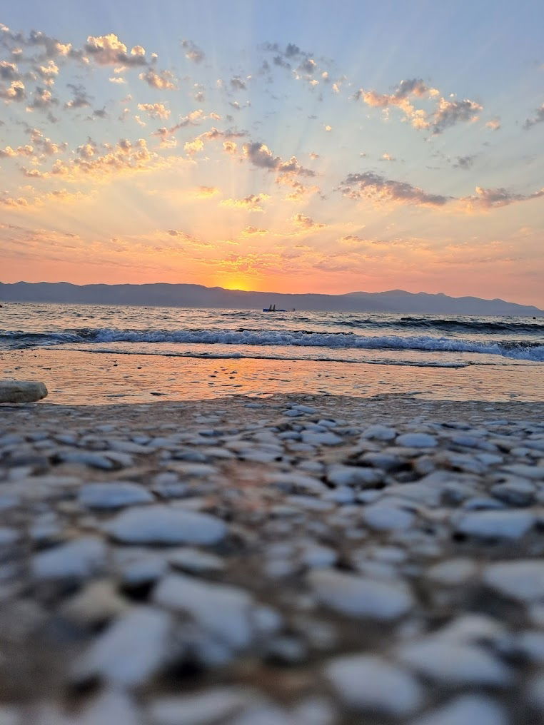 Paki Cafe & Retaurant