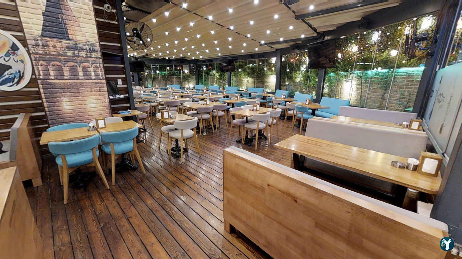 Zoom Bahçe Cafe & Restaurant