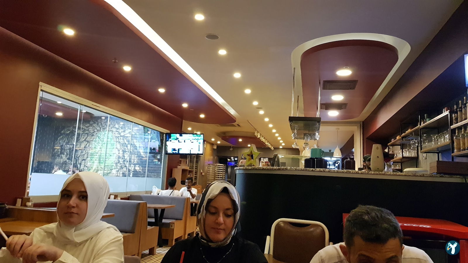 Zoom Bahçe Cafe & Restaurant