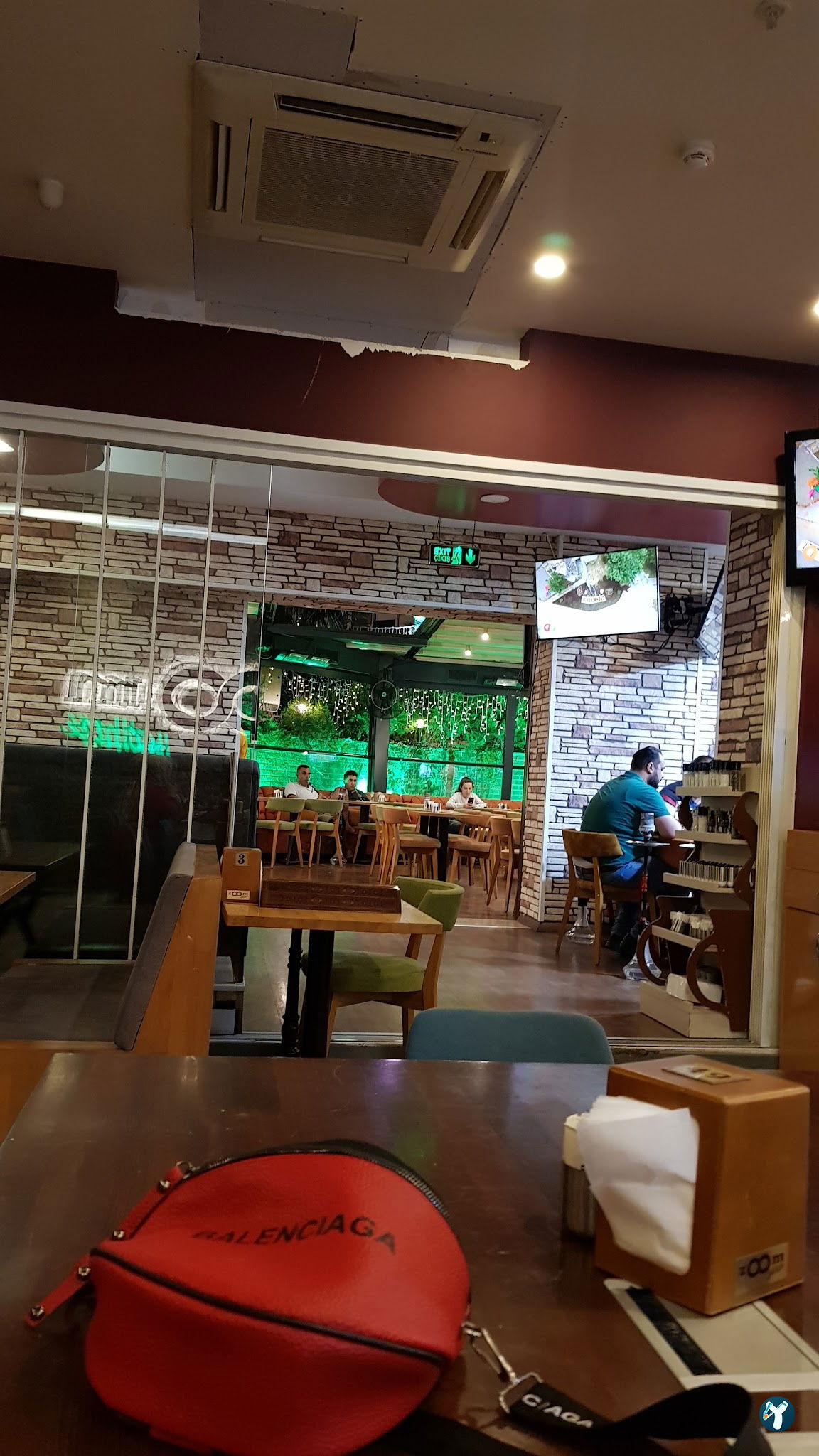 Zoom Bahçe Cafe & Restaurant