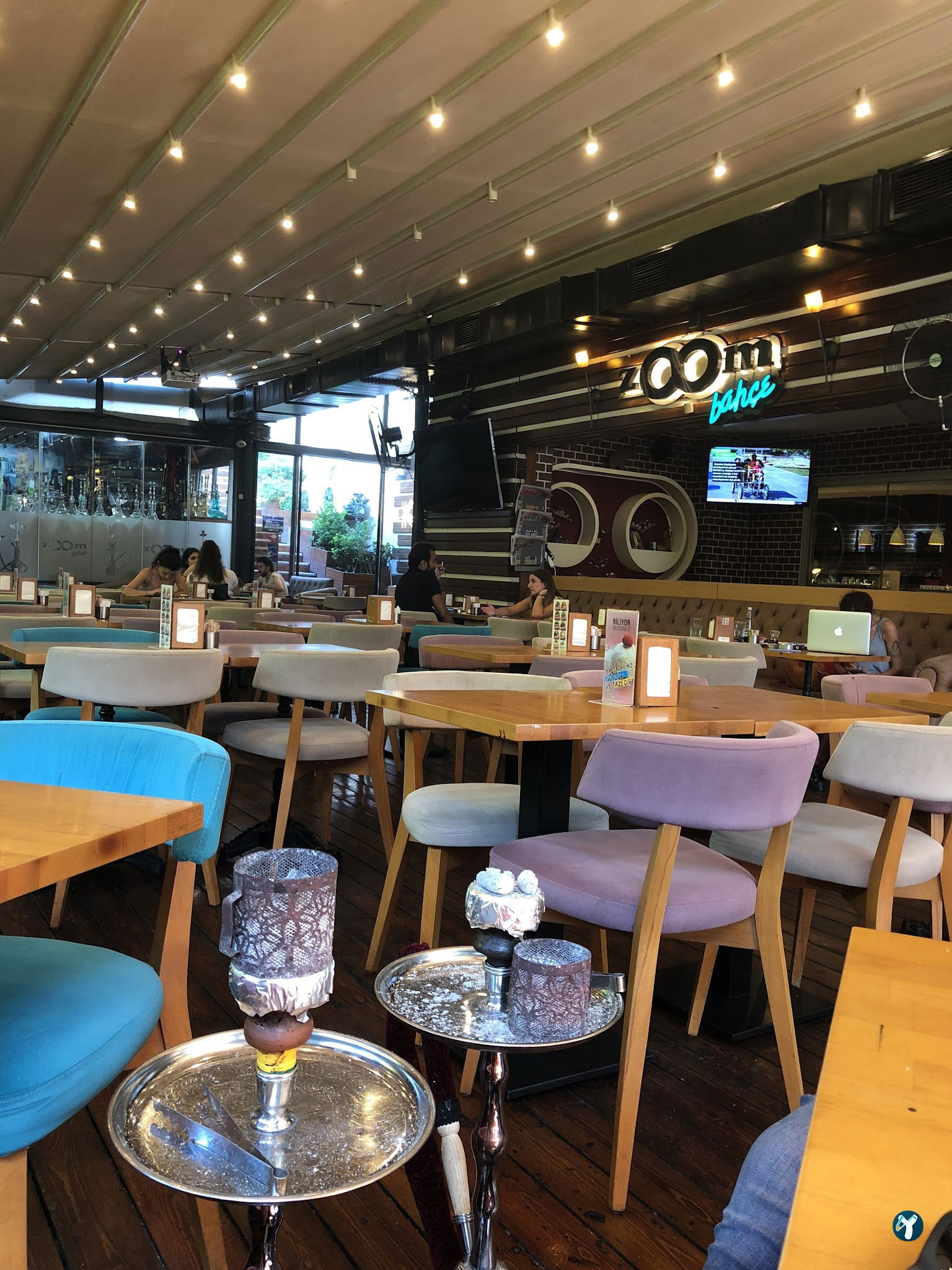 Zoom Bahçe Cafe & Restaurant