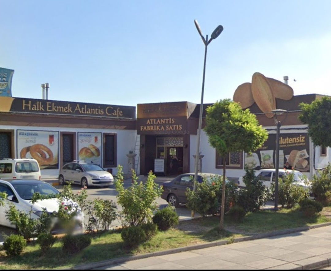 Halk Ekmek Atlantis Cafe