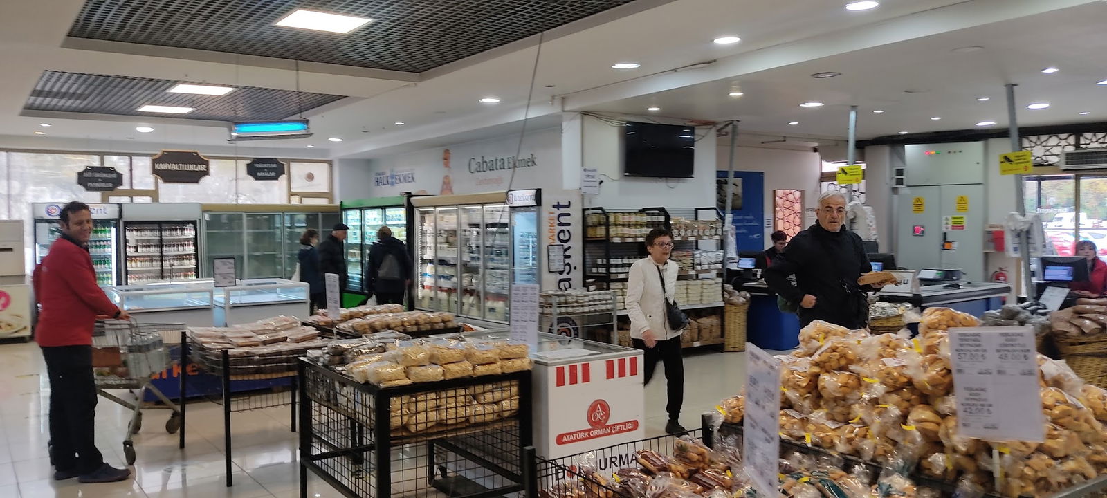 Halk Ekmek Atlantis Cafe