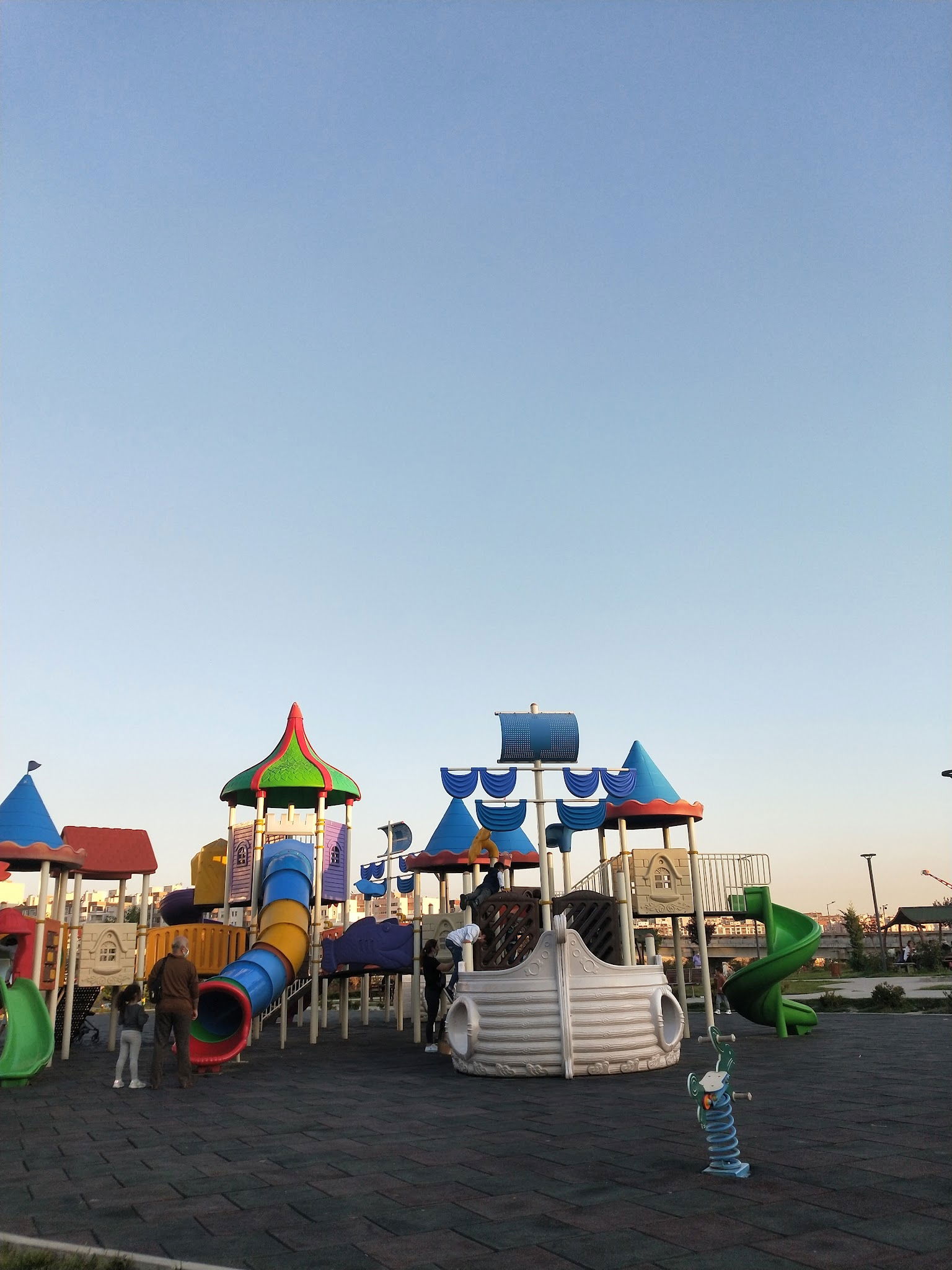 Halk Ekmek Atlantis Cafe