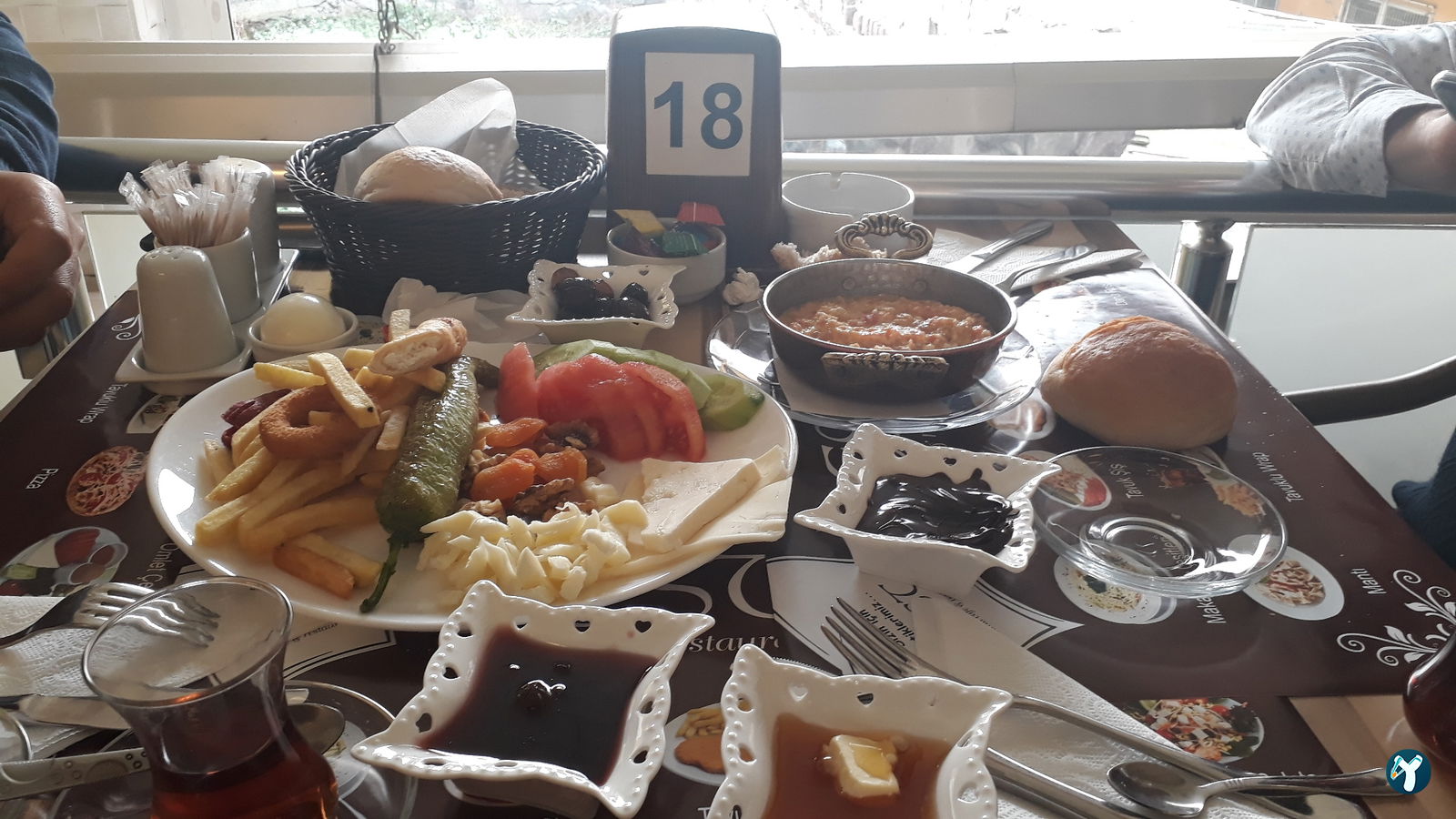 Simit Cafe