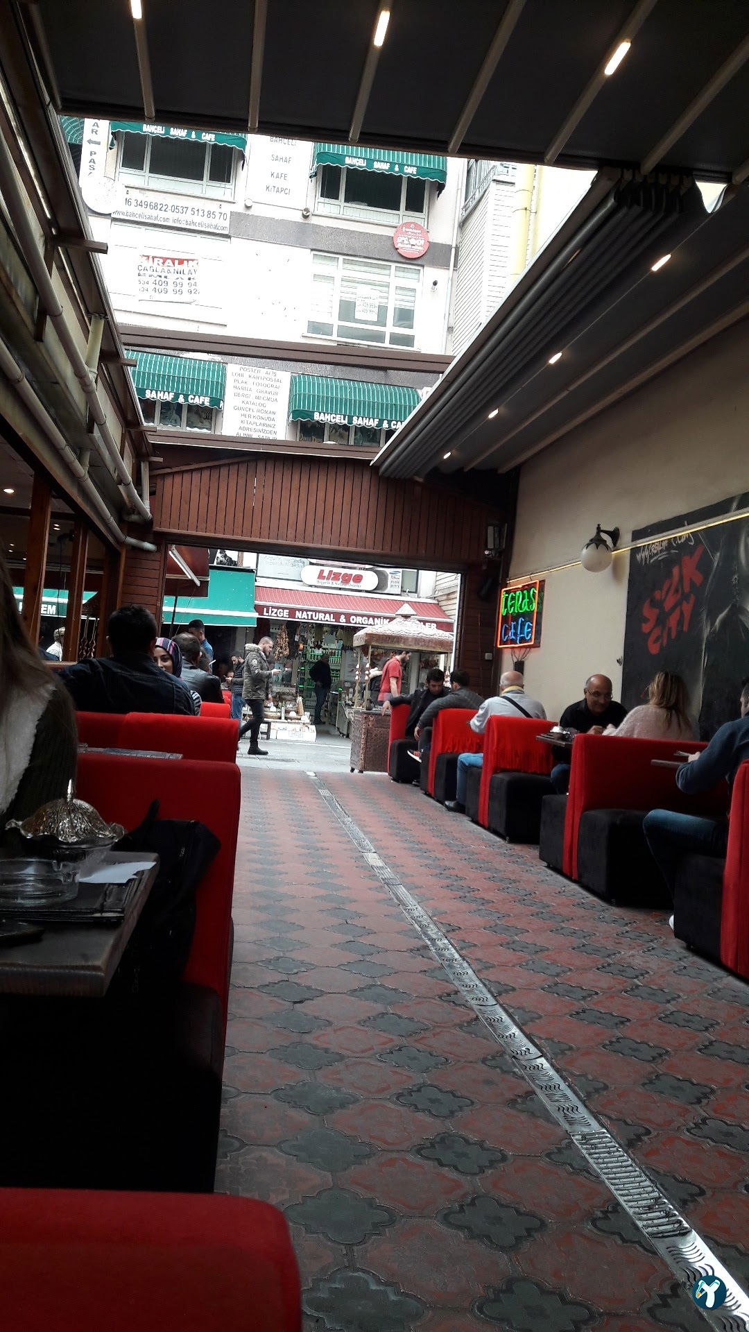 Teras Cafe & Nargile