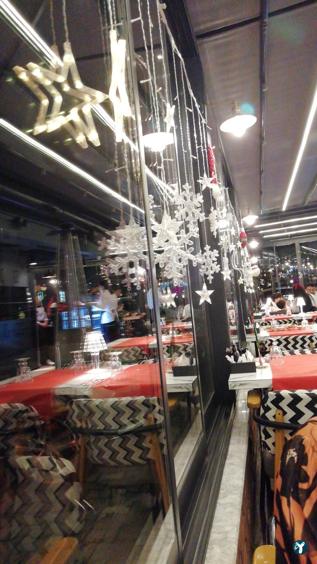 Naif Restaurant Cafe