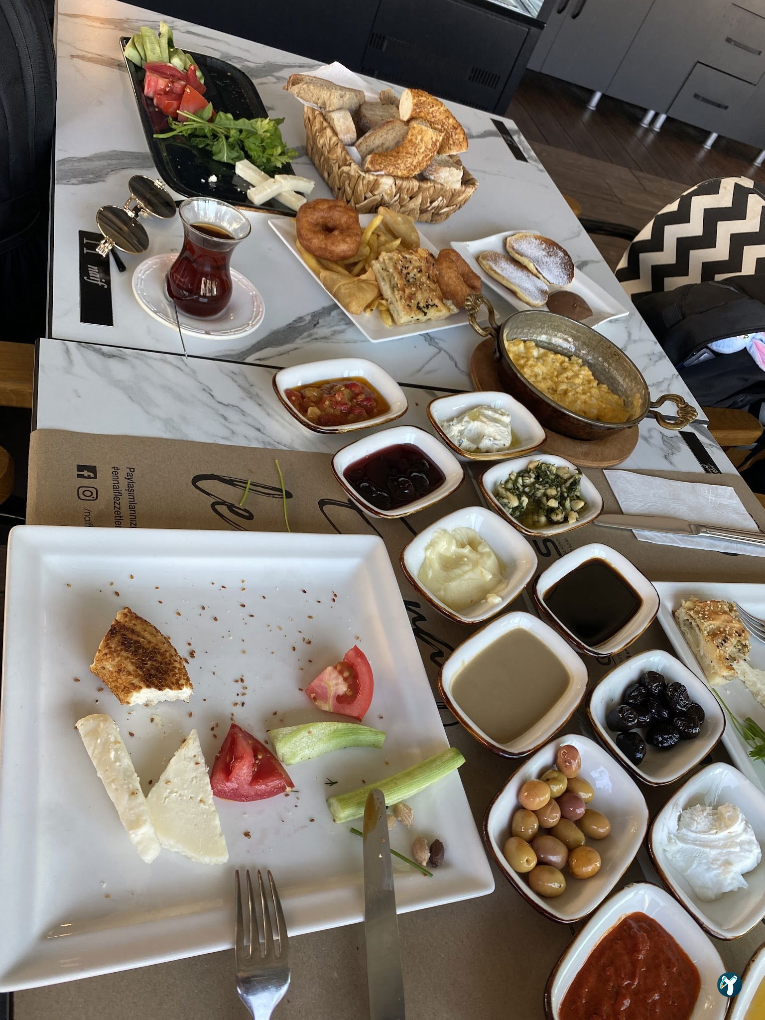 Naif Restaurant Cafe