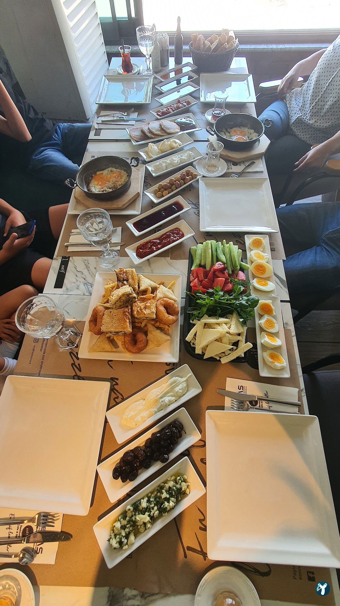 Naif Restaurant Cafe
