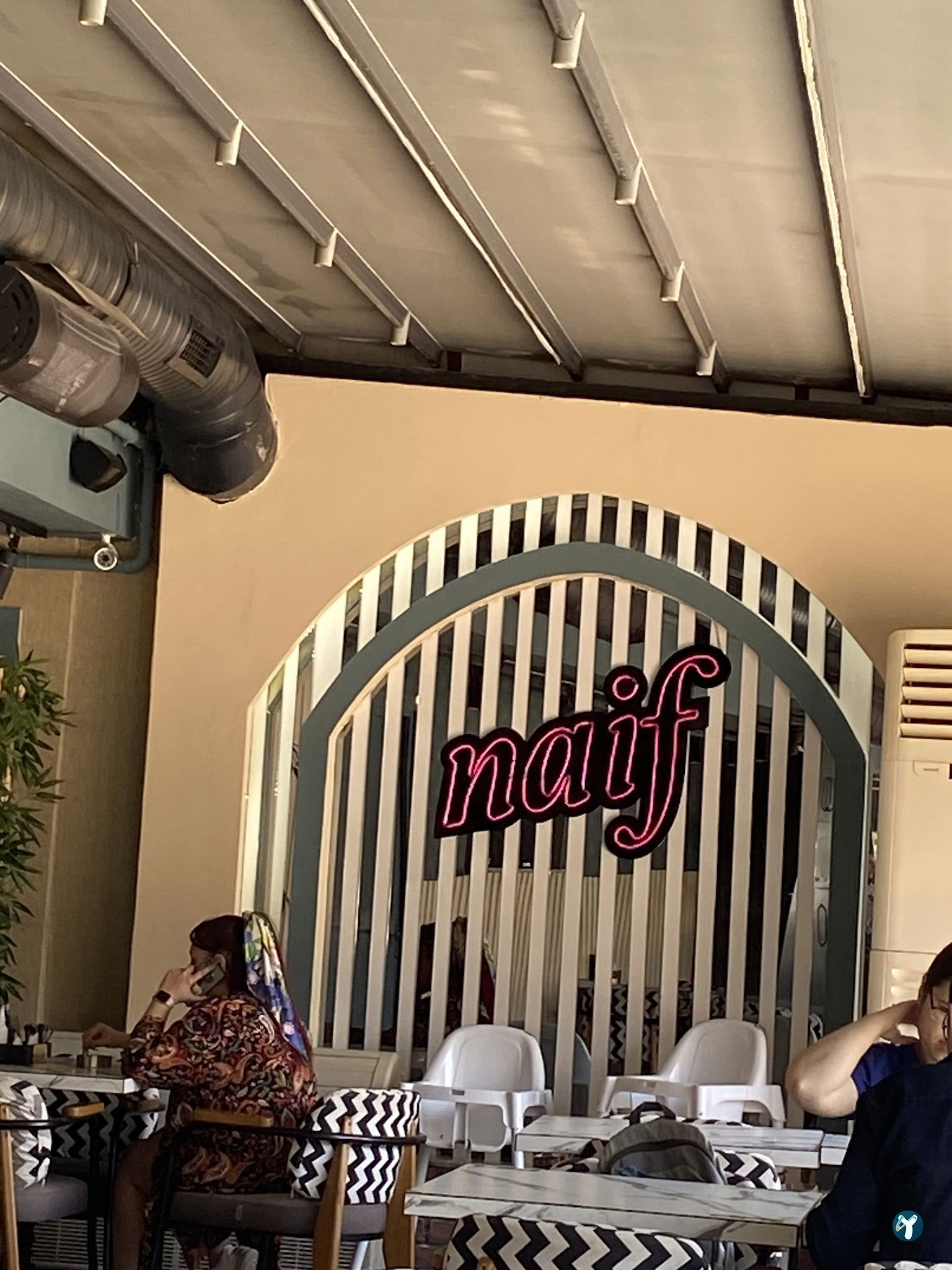 Naif Restaurant Cafe