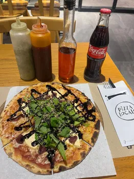 Pizza Locale resimleri