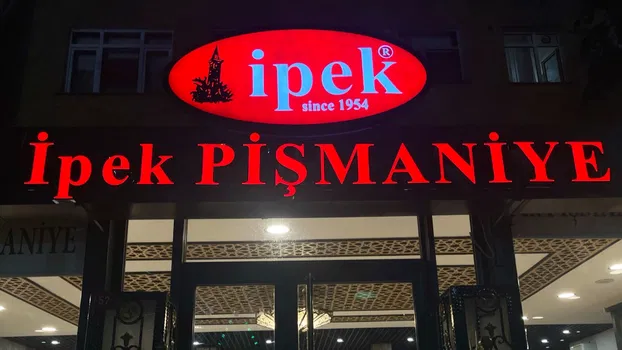 İpek Pişmaniye Bayrampaşa Fabrika Satış Mağazası resimleri