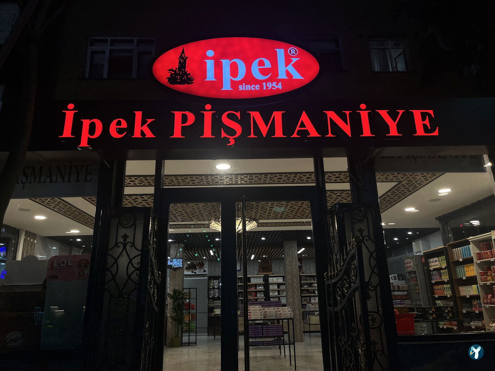 İpek Pişmaniye Bayrampaşa Fabrika Satış Mağazası