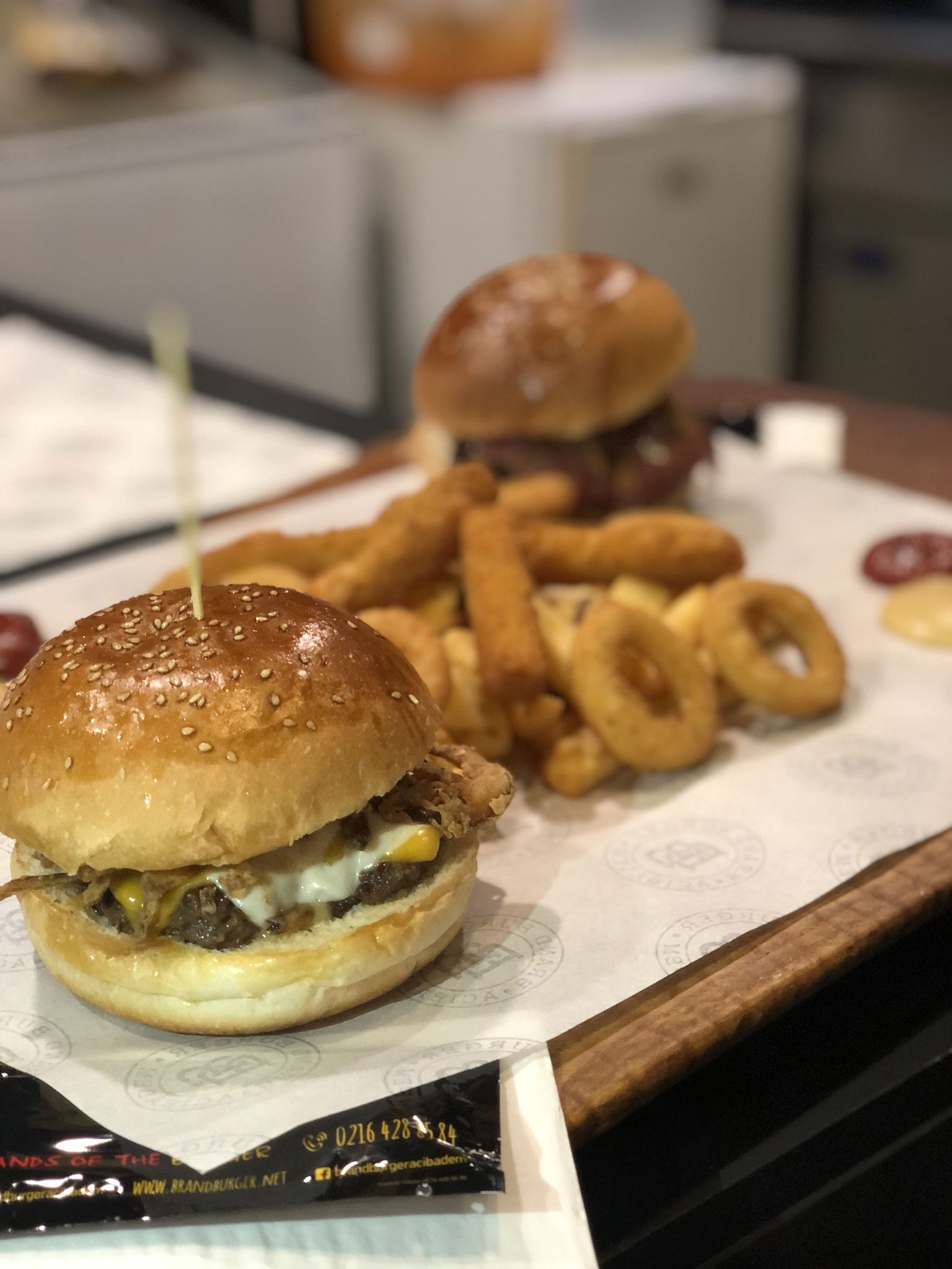 Brand Burger Üsküdar Valide-I Atik