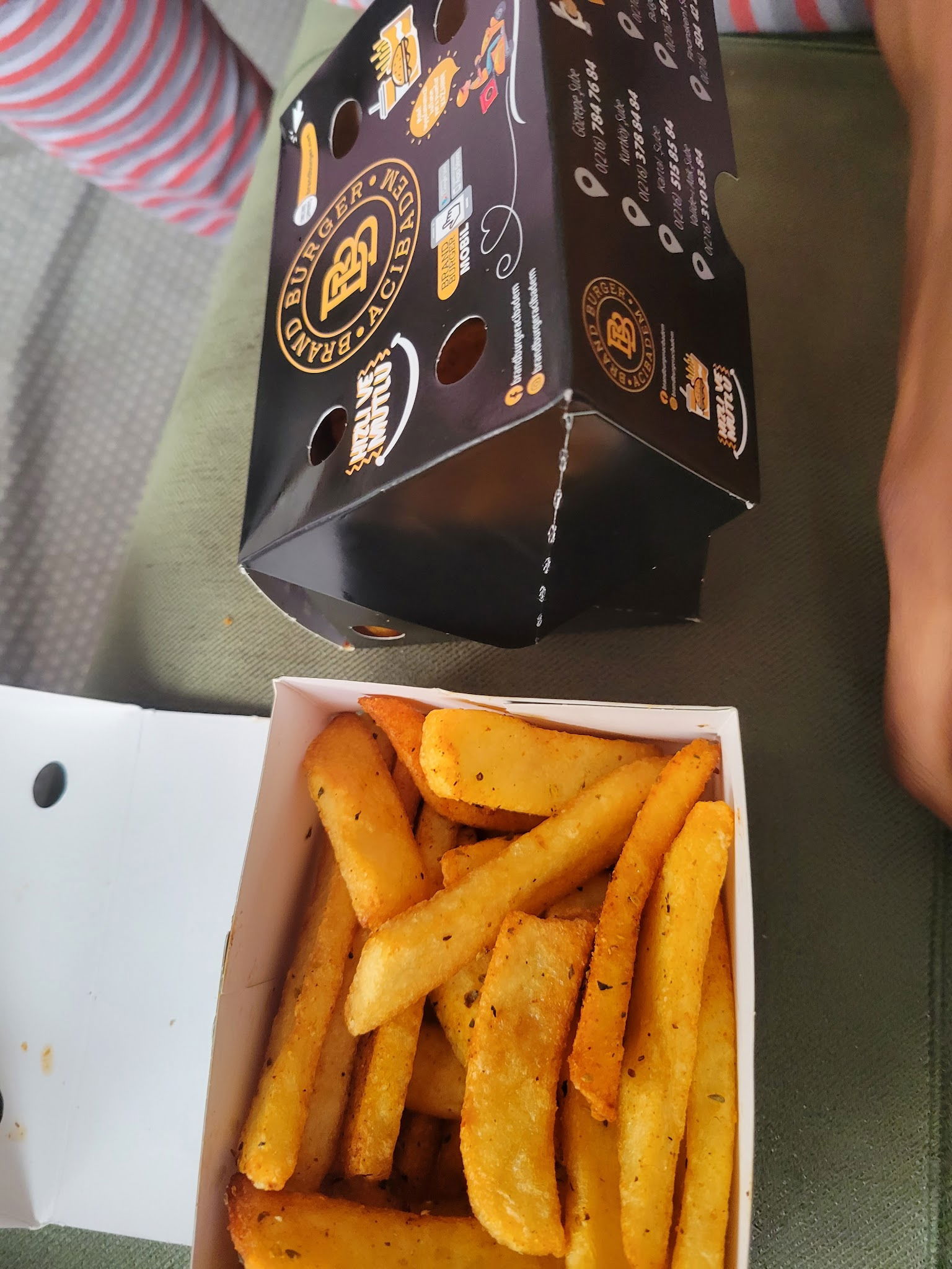 Brand Burger Üsküdar Valide-I Atik