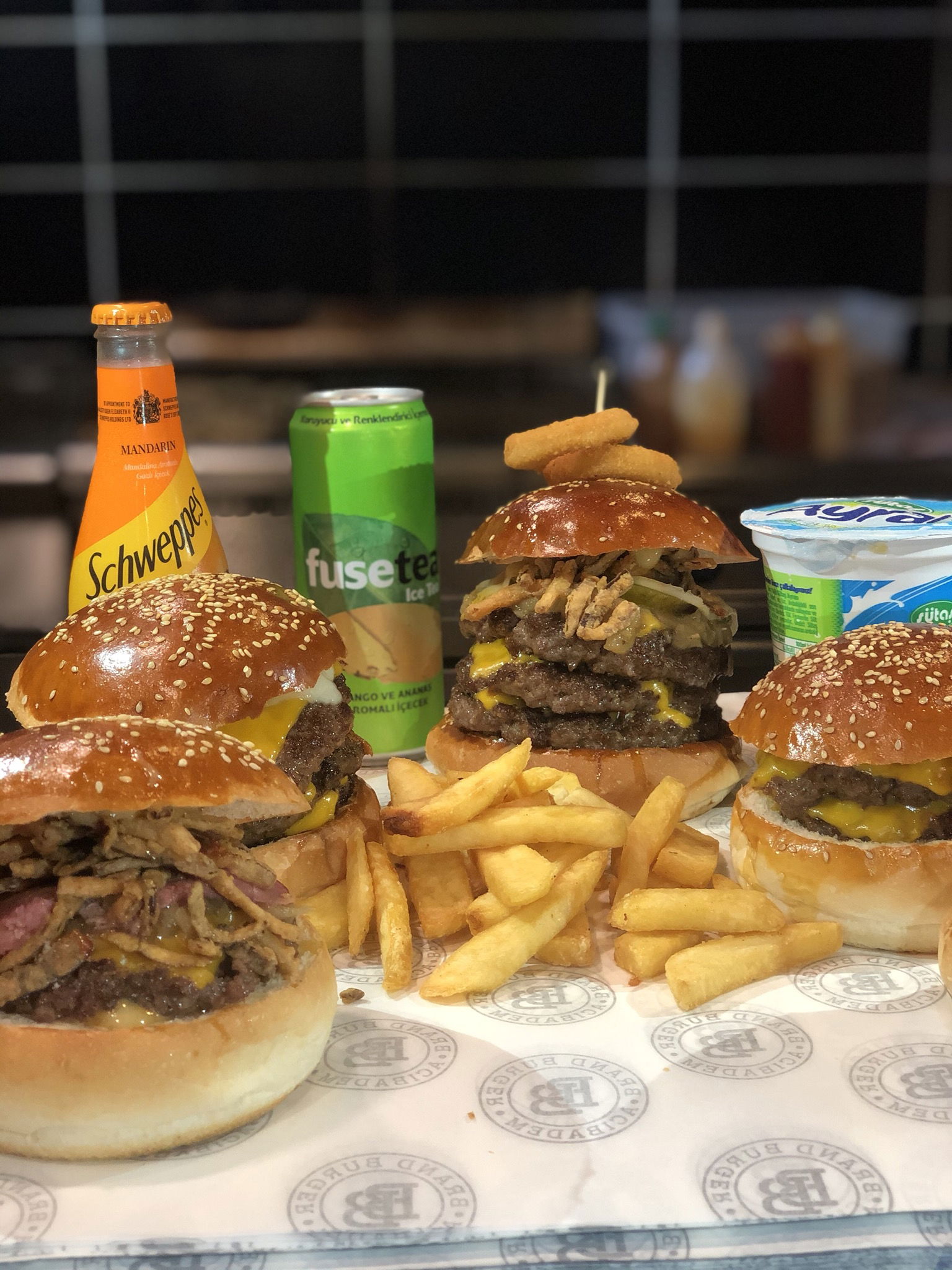 Brand Burger Üsküdar Valide-I Atik