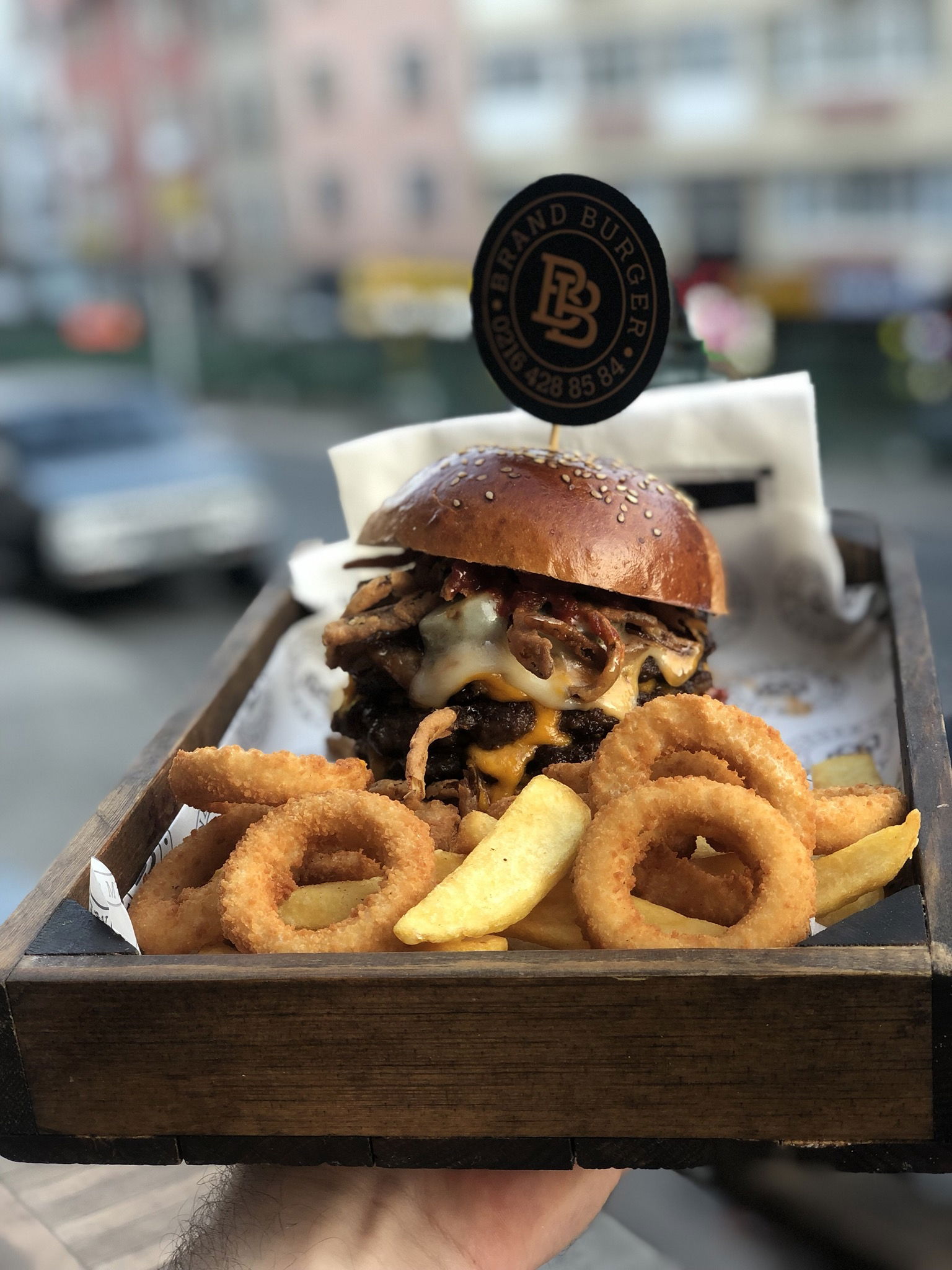 Brand Burger Üsküdar Valide-I Atik