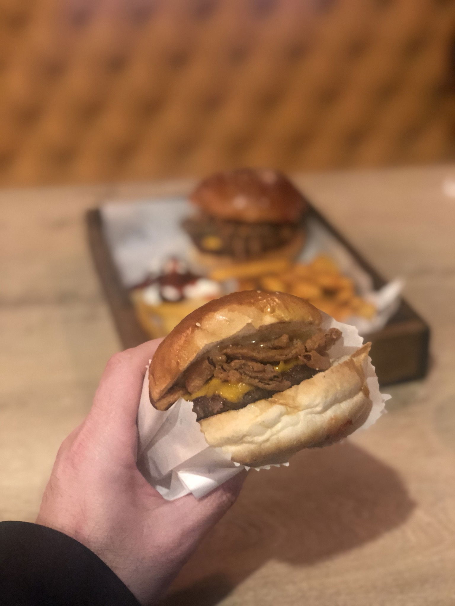 Brand Burger Üsküdar Valide-I Atik