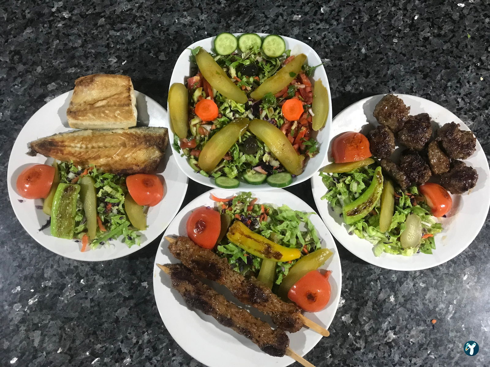 Di̇van Restaurant&Cafe