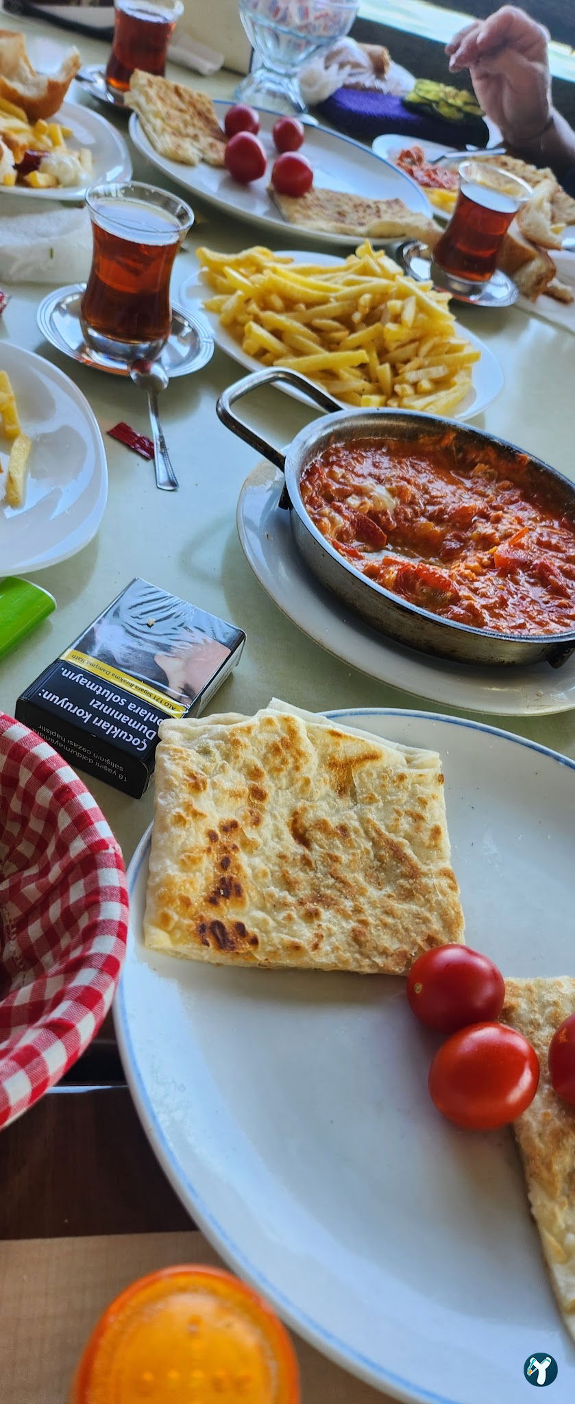 Di̇van Restaurant&Cafe